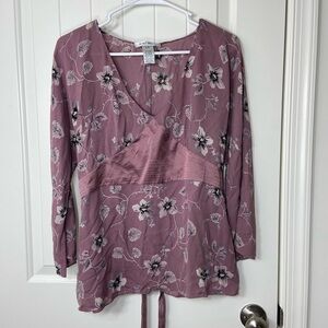 NWOT Vintage Nine West women’s 100% silk pinkish purple v-neck 3/4 sleeve blouse
